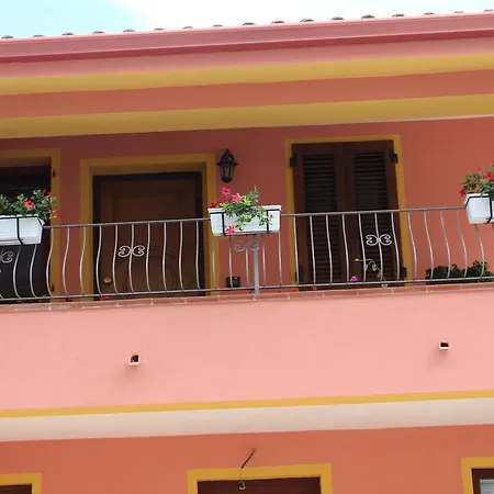 Tatti Bed and breakfast Nughedu Santa Vittoria