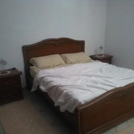 Tatti فندق مبيت وإفطار