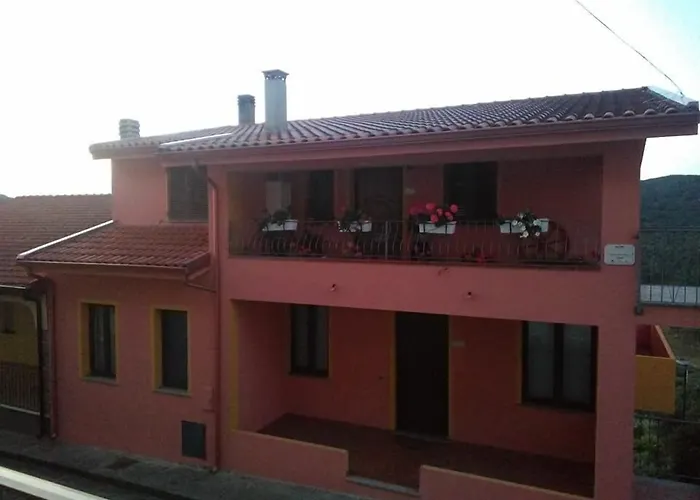 Tatti * Nughedu Santa Vittoria